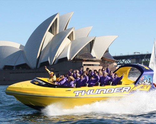THUNDER-JET-BOAT-LIGHTNING-SYDNEY[1]
